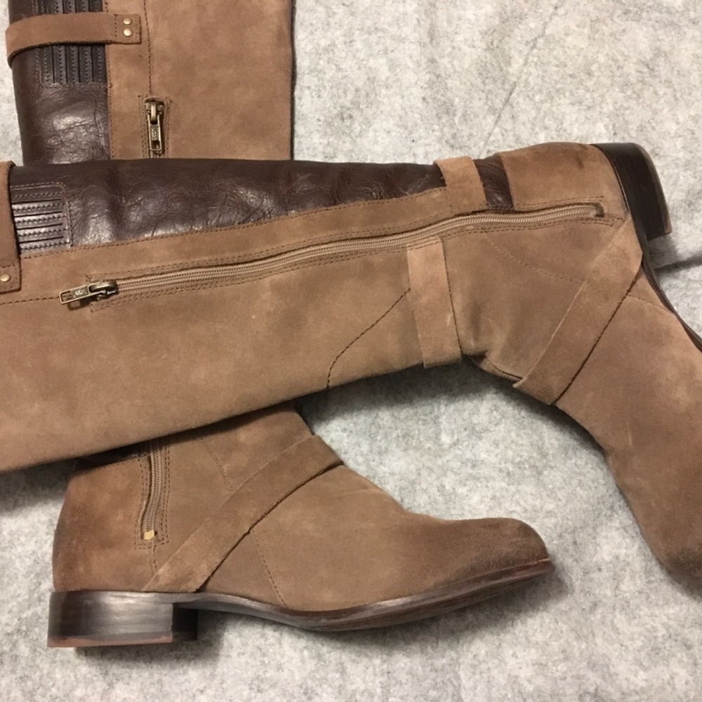 Ugg Boot - image 2